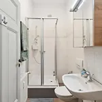 Larooms Ku11 - Zentrales & Charmantes Altbauapartment - All Inclusiv! In Halle Saale Apartment *