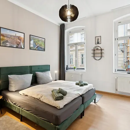 Larooms Halle - Ku11 - 2 Schlafzimmer - 4 Betten - Waschmaschine & Trockner Appartement Halle (Saale)