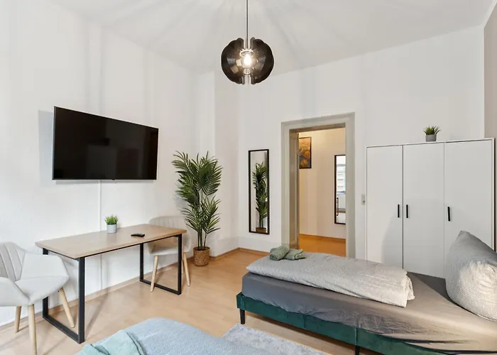 Larooms Halle - Ku11 - 2 Schlafzimmer - 4 Betten - Waschmaschine & Trockner