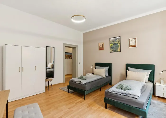 Larooms Halle - Ku11 - 2 Schlafzimmer - 4 Betten - Waschmaschine & Trockner Appartement Halle (Saale)